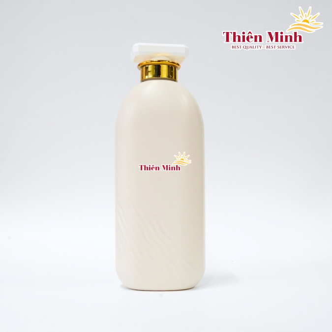 Wholesale Custom 750ml HDPE Cylinder Shaped Bottle Plastic Bottle with Pump for Shampoo and Conditioner 5 Wholesale Custom 750ml HDPE Cylinder Shaped Bottle Plastic Bottle with Pump for Shampoo and Conditioner - Image 5