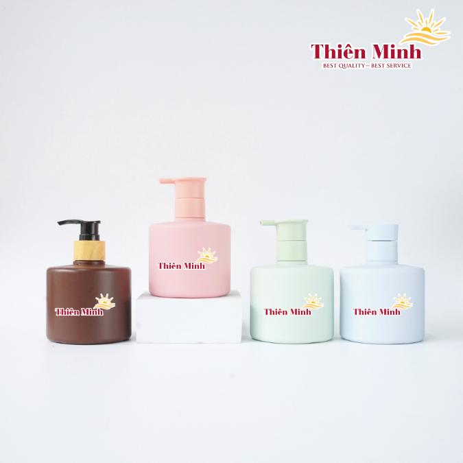 300ml Short-Style HDPE Bottle Available in Blue, Pink, and Other Colors 4 300ml Short-Style HDPE Bottle Available in Blue, Pink, and Other Colors - Image 4