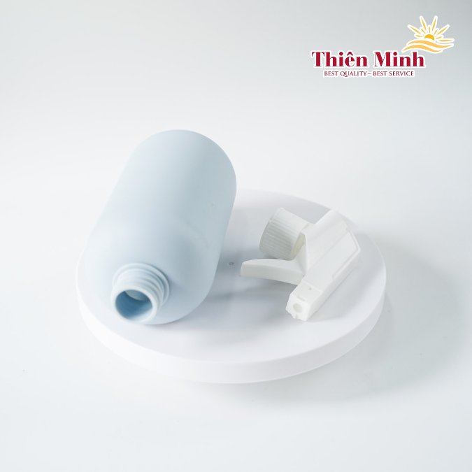 500ml HDPE Spray Bottle for Disinfectant and Glass Cleaner 4 500ml HDPE Spray Bottle for Disinfectant and Glass Cleaner - Image 4